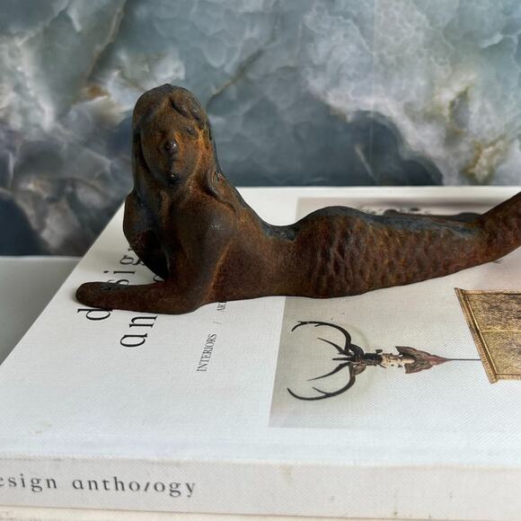 Cast Iron Mermaid Statue Siren Figurine Shelf Laying 9” Long Green Vintage - Picture 2 of 9